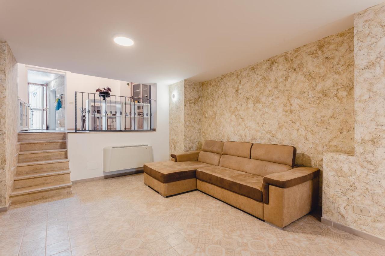 Convivo Apartment Palazzo Galateo ليتشي المظهر الخارجي الصورة